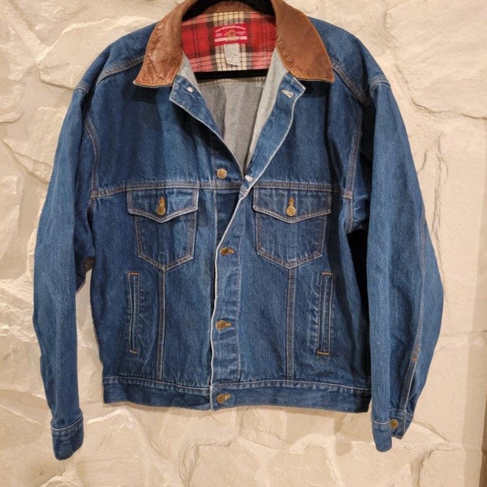 RARE Vintage 90s Marlboro Trucker Jean Jacket XL
